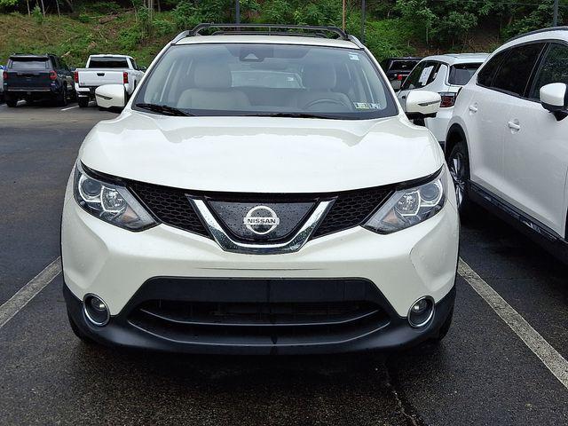 Photo of 2019 White Nissan Rogue Sport