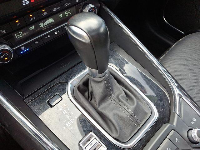Photo of 2023 Deep Crystal Blue Mazda CX-9