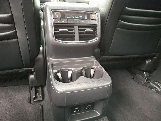 Photo of 2022 Deep Crystal Blue Mazda CX-9