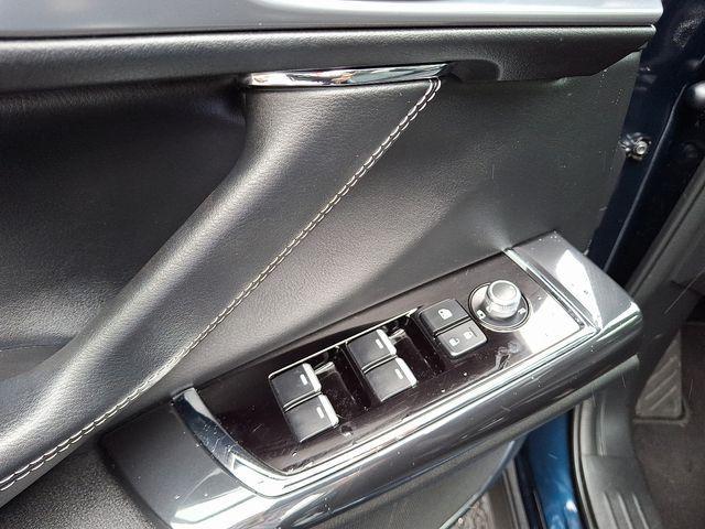Photo of 2022 Deep Crystal Blue Mazda CX-9