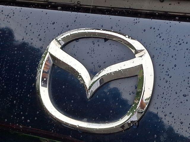 Photo of 2022 Deep Crystal Blue Mazda CX-9