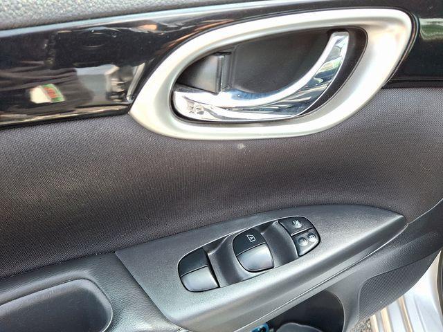 Photo of 2019 Brilliant Silver Metallic Nissan Sentra