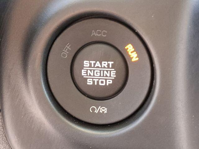 Photo of 2022 Hydro Blue Pearlcoat Jeep Wrangler Unlimited