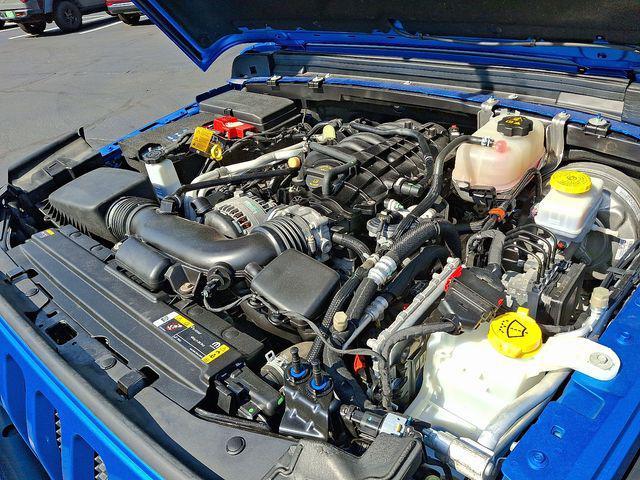 Photo of 2022 Hydro Blue Pearlcoat Jeep Wrangler Unlimited