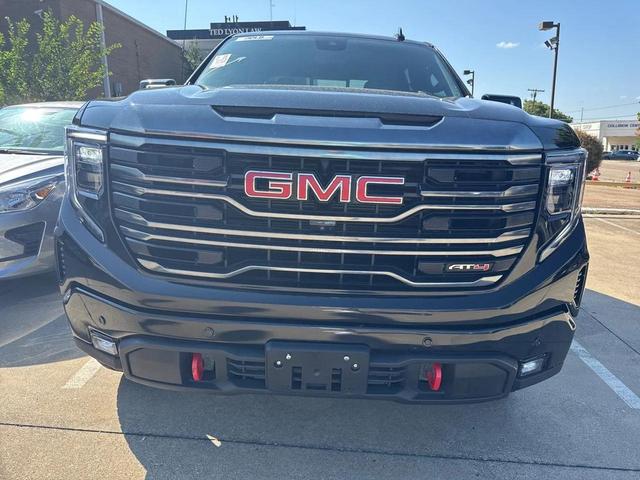 Photo of 2023 Onyx Black GMC Sierra 1500