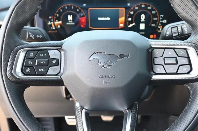 Photo of 2025 Oxford White Ford Mustang
