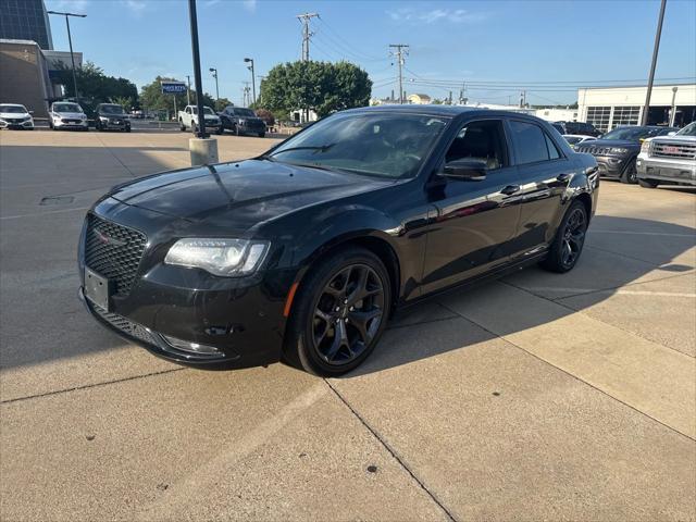 2023 Chrysler 300