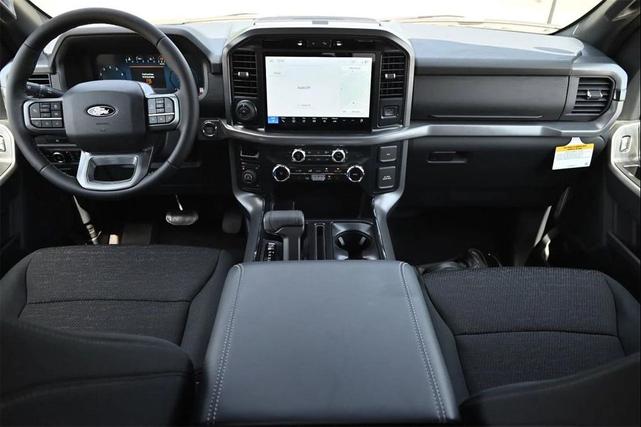 Photo of 2025 Oxford White Ford F-150