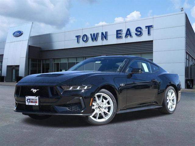 Photo of 2025 Shadow Black Ford Mustang
