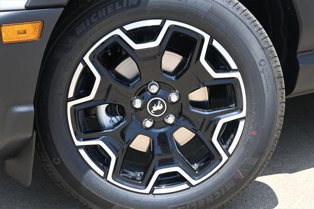 Photo of 2025 Oxford White Ford Bronco Sport