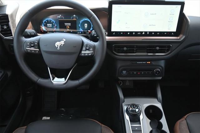 Photo of 2025 Oxford White Ford Bronco Sport