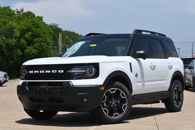 Photo of 2025 Oxford White Ford Bronco Sport