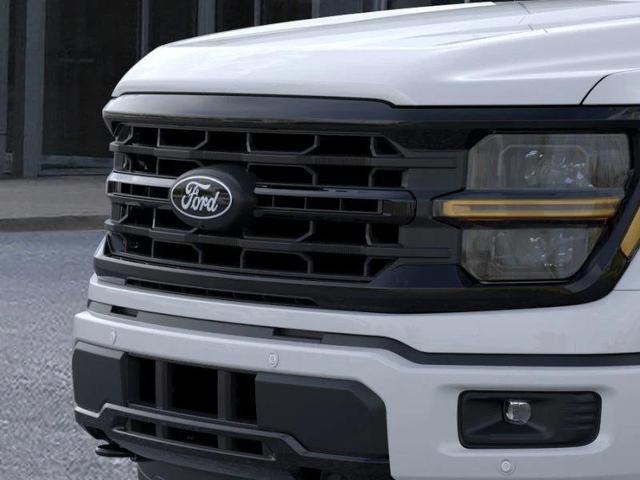 Photo of 2025 Oxford White Ford F-150