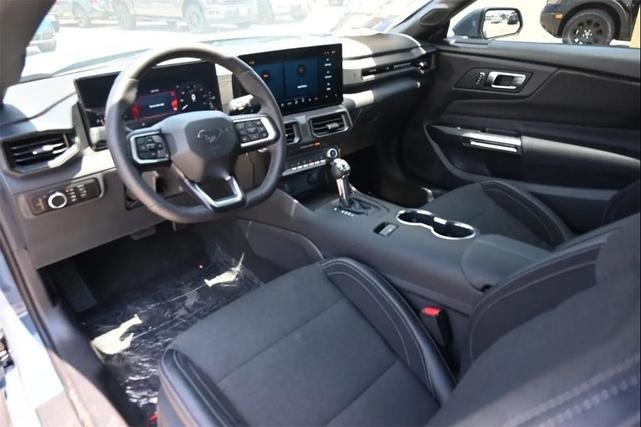 Photo of 2025 Vapor Blue Metallic Ford Mustang