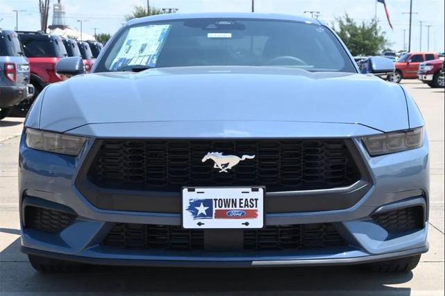 Photo of 2025 Vapor Blue Metallic Ford Mustang