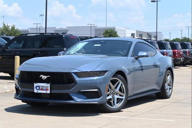 Photo of 2025 Vapor Blue Metallic Ford Mustang