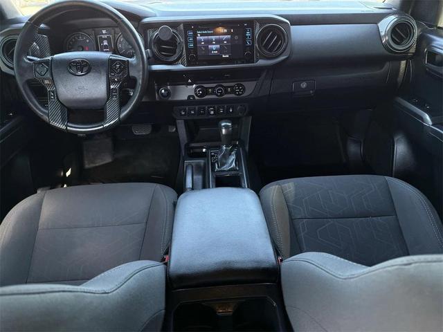 Photo of 2018 Gray Toyota Tacoma