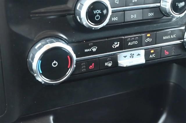 Photo of 2024 Oxford White Ford F-150