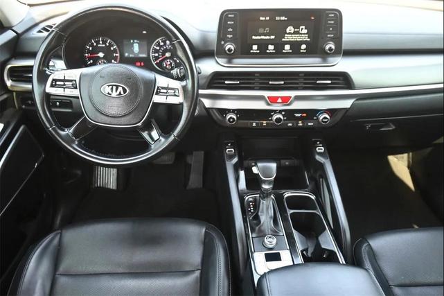Photo of 2021 Black Copper Kia Telluride