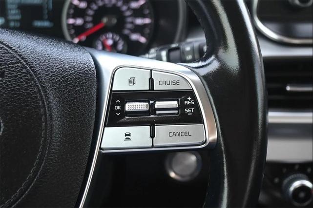Photo of 2021 Black Copper Kia Telluride