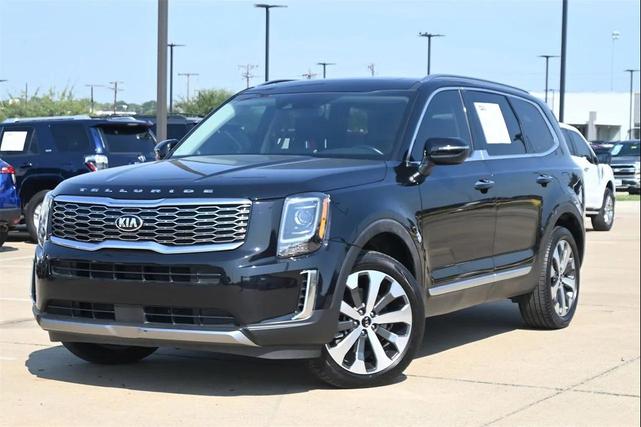 Photo of 2021 Black Copper Kia Telluride