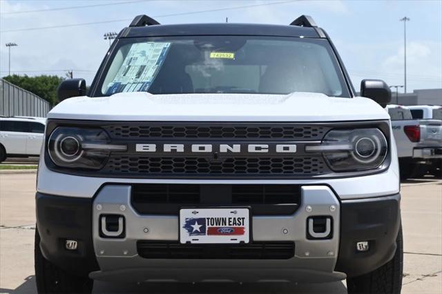 Photo of 2025 Oxford White Ford Bronco Sport
