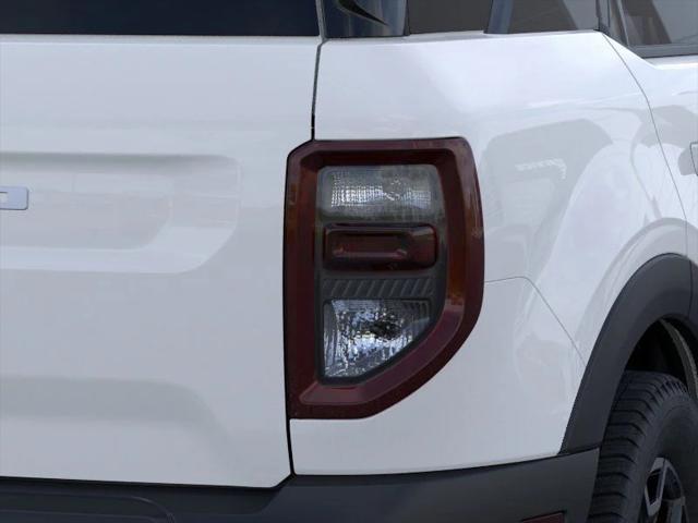Photo of 2025 Oxford White Ford Bronco Sport