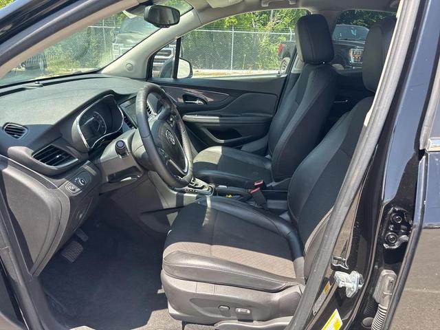 Photo of 2022 Ebony Twilight Metallic Buick Encore