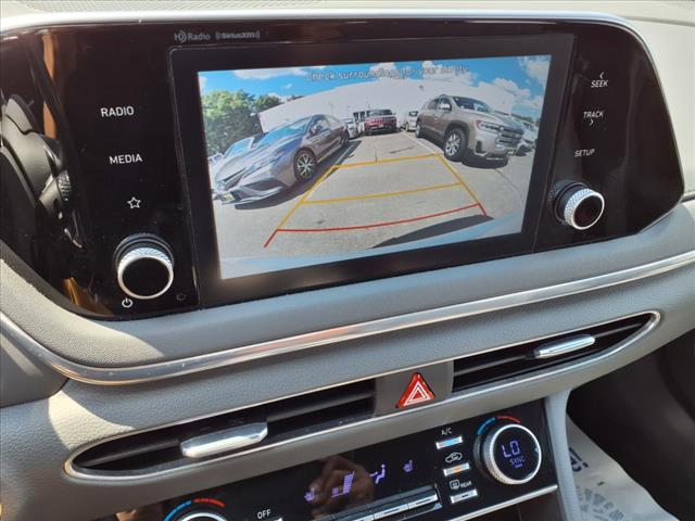 Photo of 2021 Quartz White Hyundai SONATA