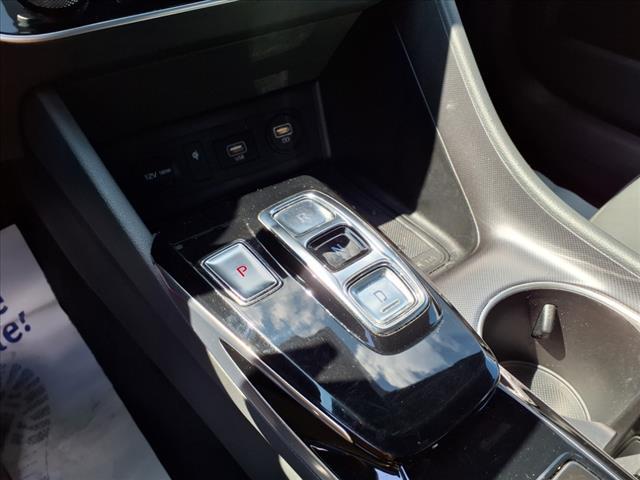 Photo of 2021 Quartz White Hyundai SONATA