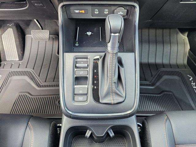 Photo of 2026 Platinum White Pearl Honda CR-V Hybrid