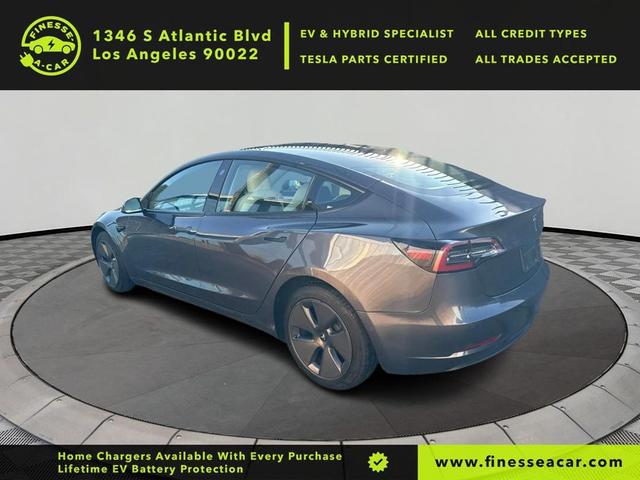 Photo of 2022 Midnight Silver Metallic Tesla Model 3