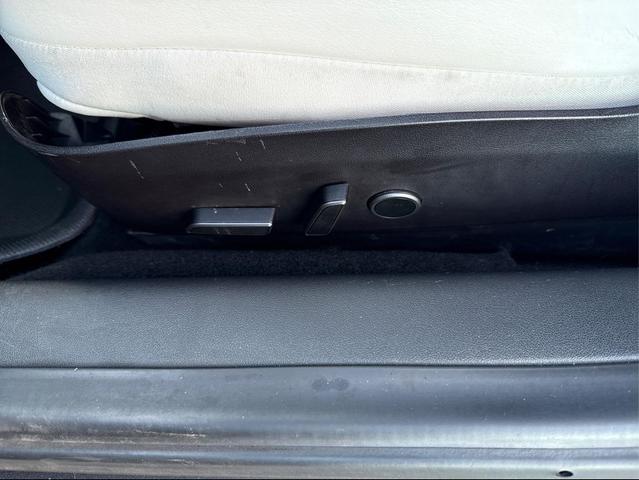 Photo of 2022 Midnight Silver Metallic Tesla Model 3