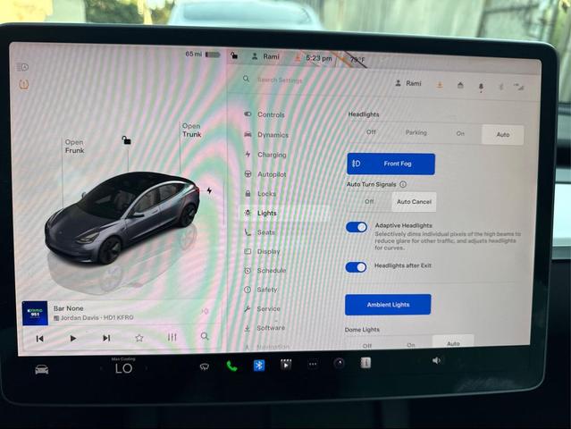 Photo of 2022 Midnight Silver Metallic Tesla Model 3