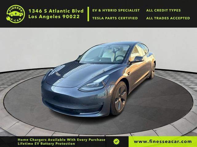 Photo of 2022 Midnight Silver Metallic Tesla Model 3