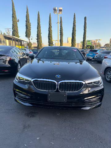 2018 BMW 530E