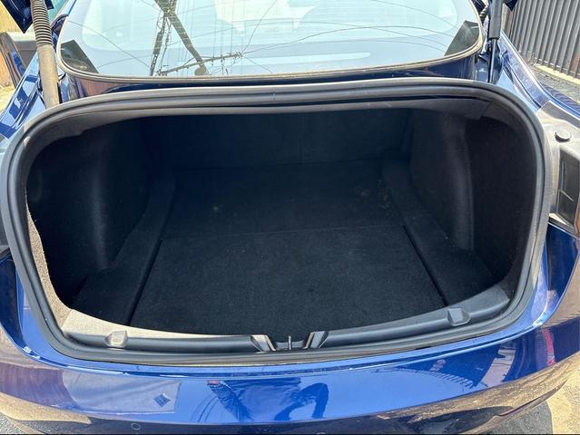 Photo of 2022 Deep Blue Metallic Tesla Model 3