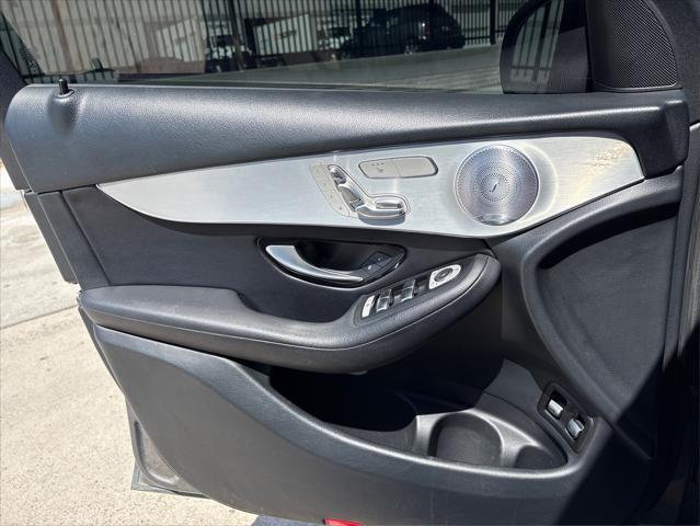 Photo of 2019 Iridium Silver Metallic Mercedes-Benz GLC 350e