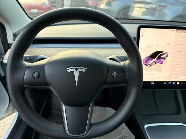 Photo of 2023 Pearl White Multi-Coat Tesla Model 3
