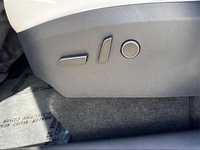 Photo of 2023 Midnight Silver Metallic Tesla Model Y