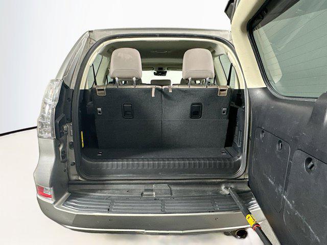 Photo of 2020 Atomic Silver Lexus GX 460