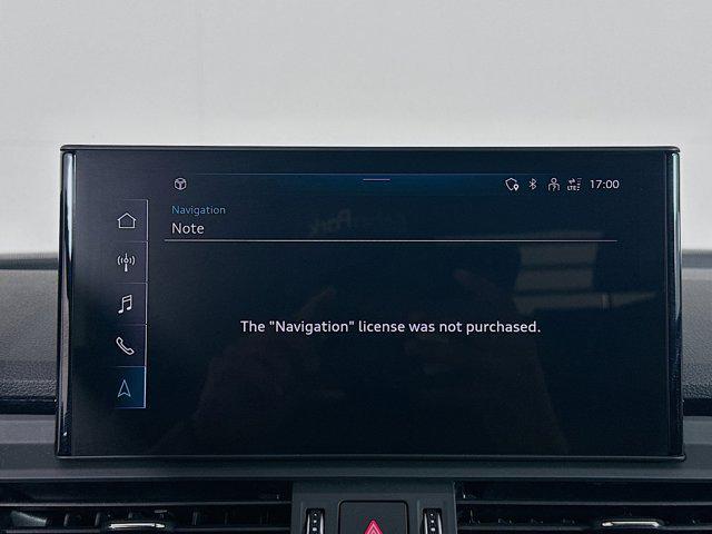 Photo of 2023 Florett Silver Metallic Audi Q5