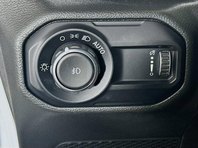 Photo of 2023 Bright White Clearcoat Jeep Wrangler