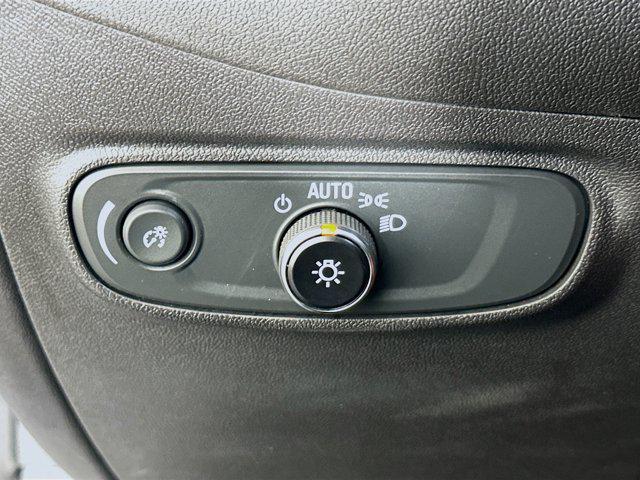Photo of 2023 Blue Glow Metallic Chevrolet Equinox