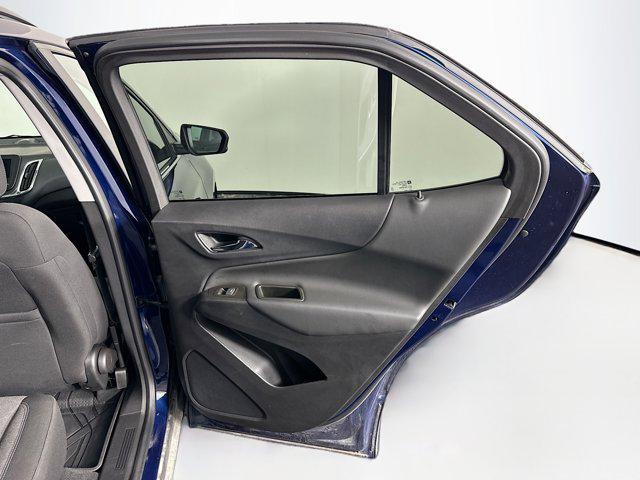Photo of 2023 Blue Glow Metallic Chevrolet Equinox
