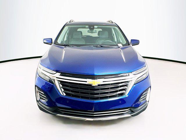 Photo of 2023 Blue Glow Metallic Chevrolet Equinox