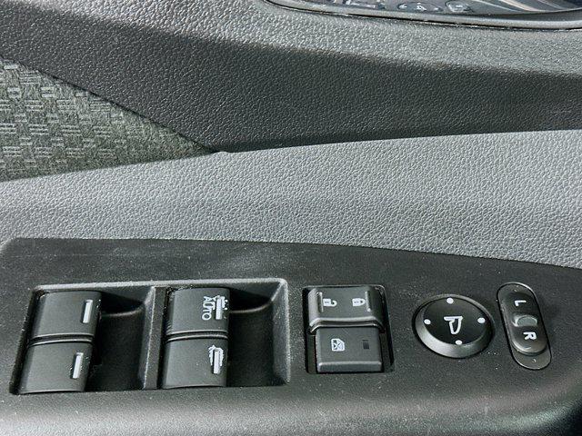 Photo of 2015 Urban Titanium Metallic Honda CR-V