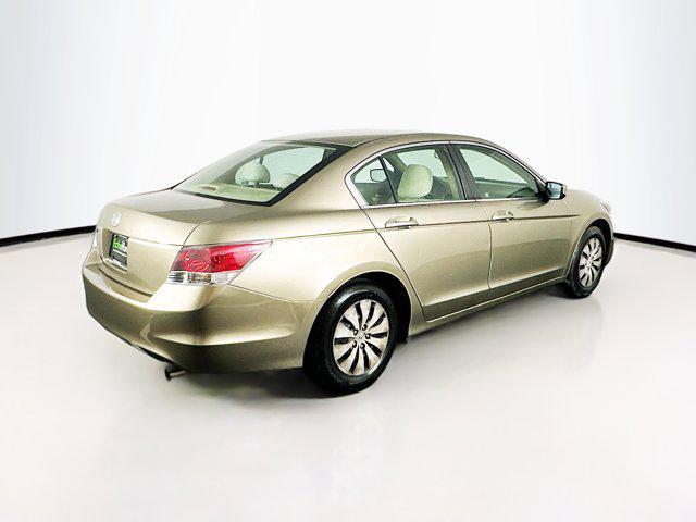 Photo of 2009 Bold Beige Metallic Honda Accord