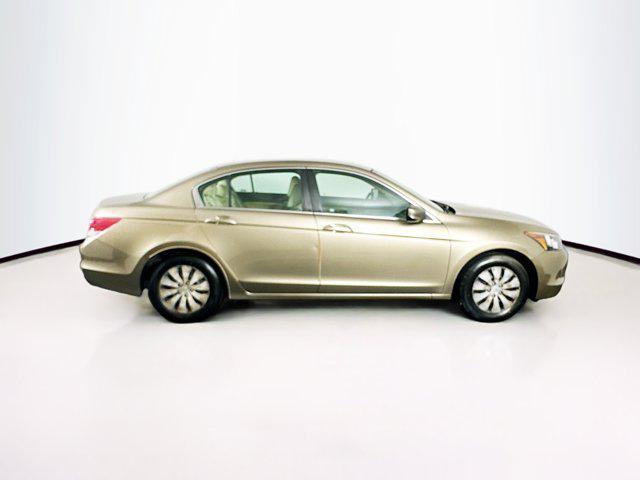 Photo of 2009 Bold Beige Metallic Honda Accord