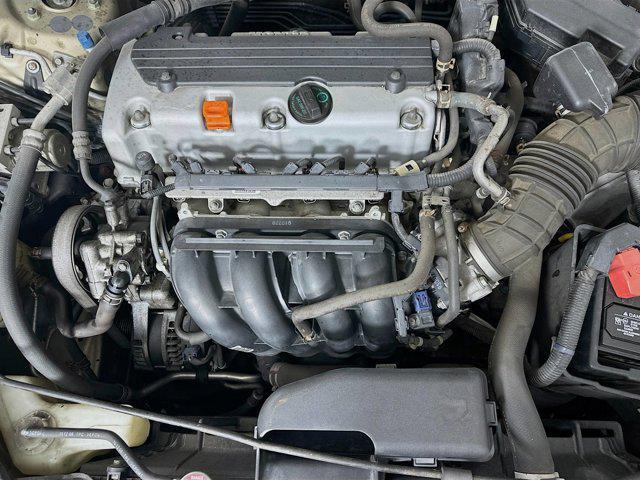 Photo of 2009 Bold Beige Metallic Honda Accord